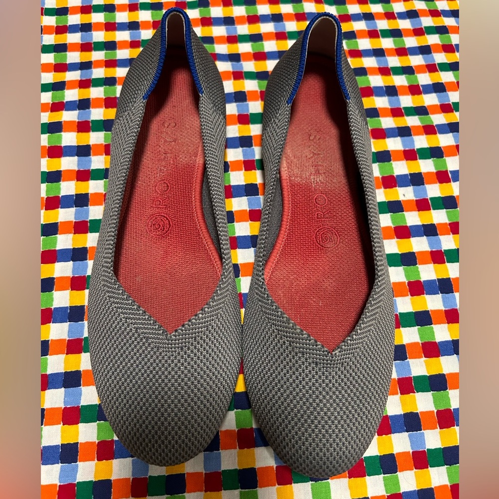 Womens rothys round toe flats 8